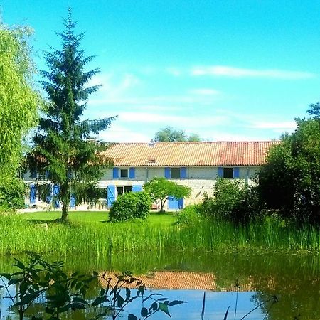 Chambres D'Hotes Entre Niort Et Marais Poitevin Bessines Buitenkant foto